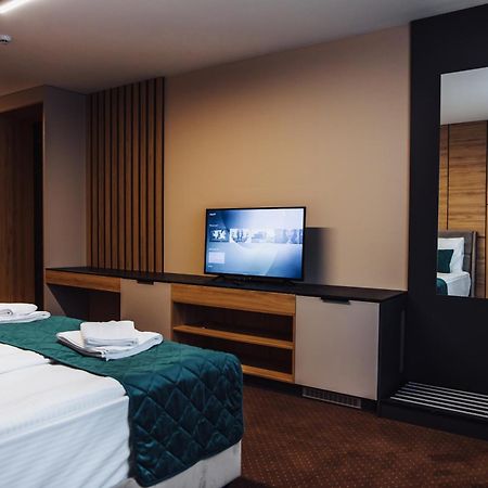 Hotel Brcko Gas Sarajevo Lukavica Eksteriør bilde