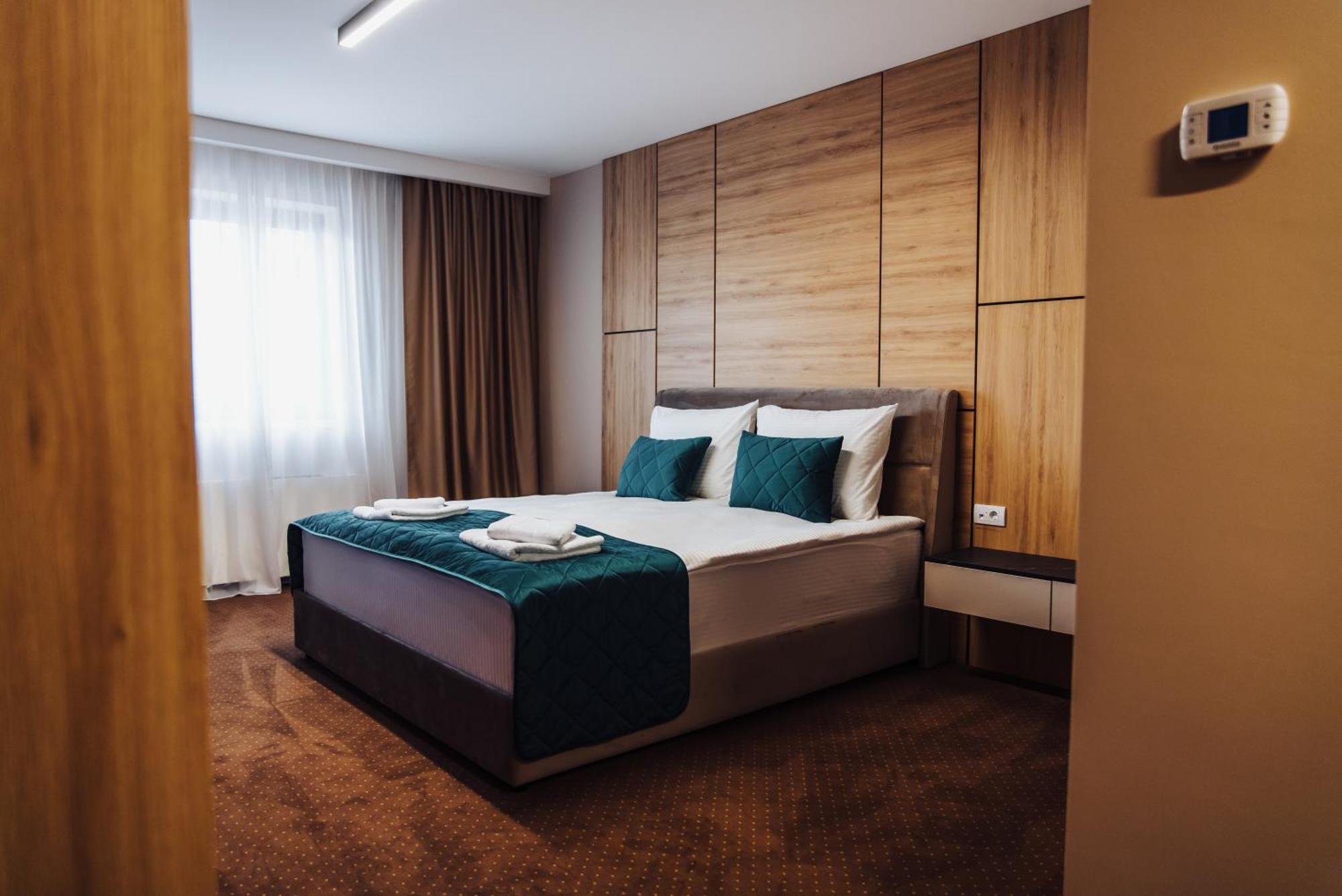 Hotel Brcko Gas Sarajevo Lukavica Eksteriør bilde