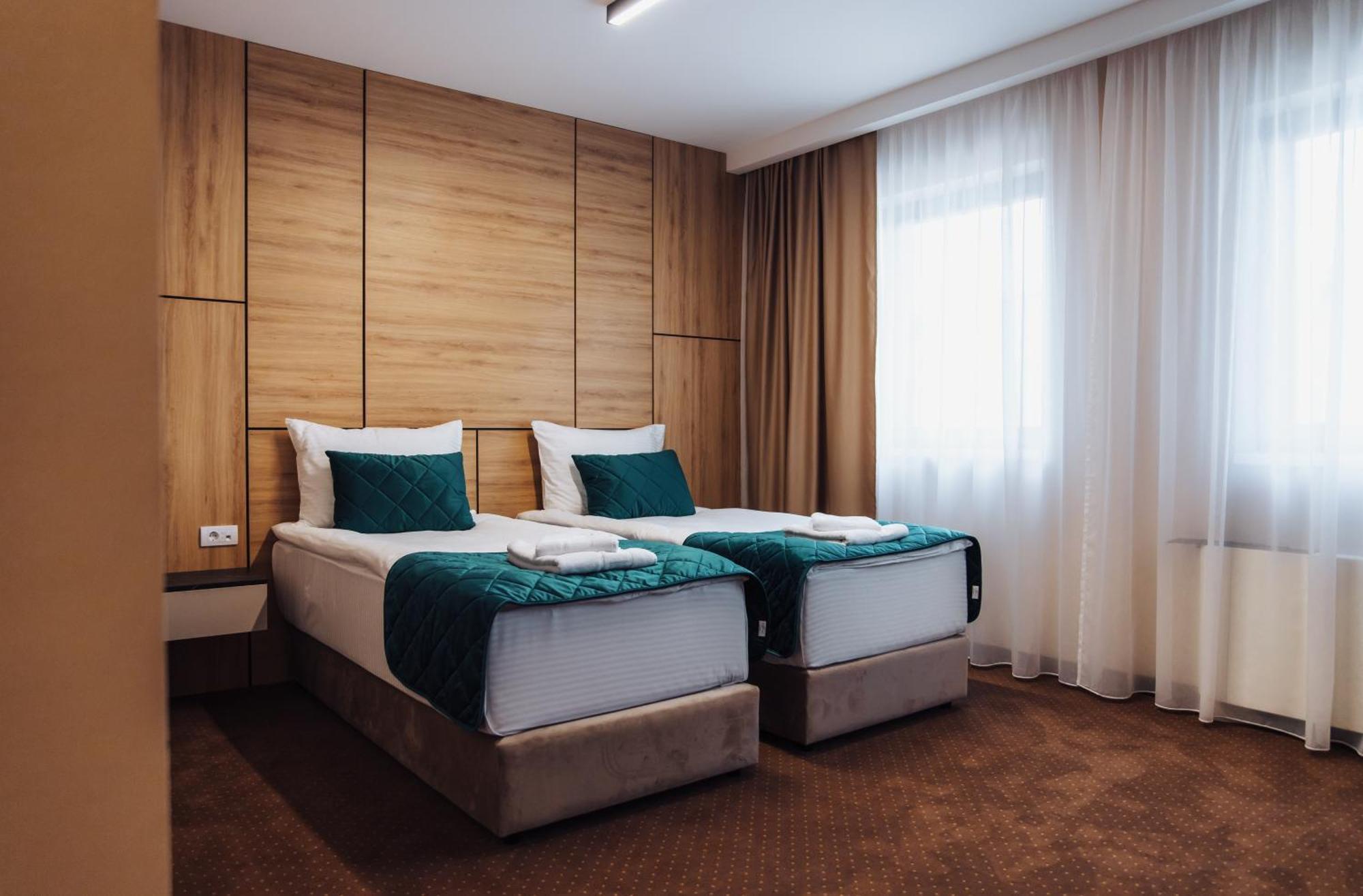 Hotel Brcko Gas Sarajevo Lukavica Eksteriør bilde