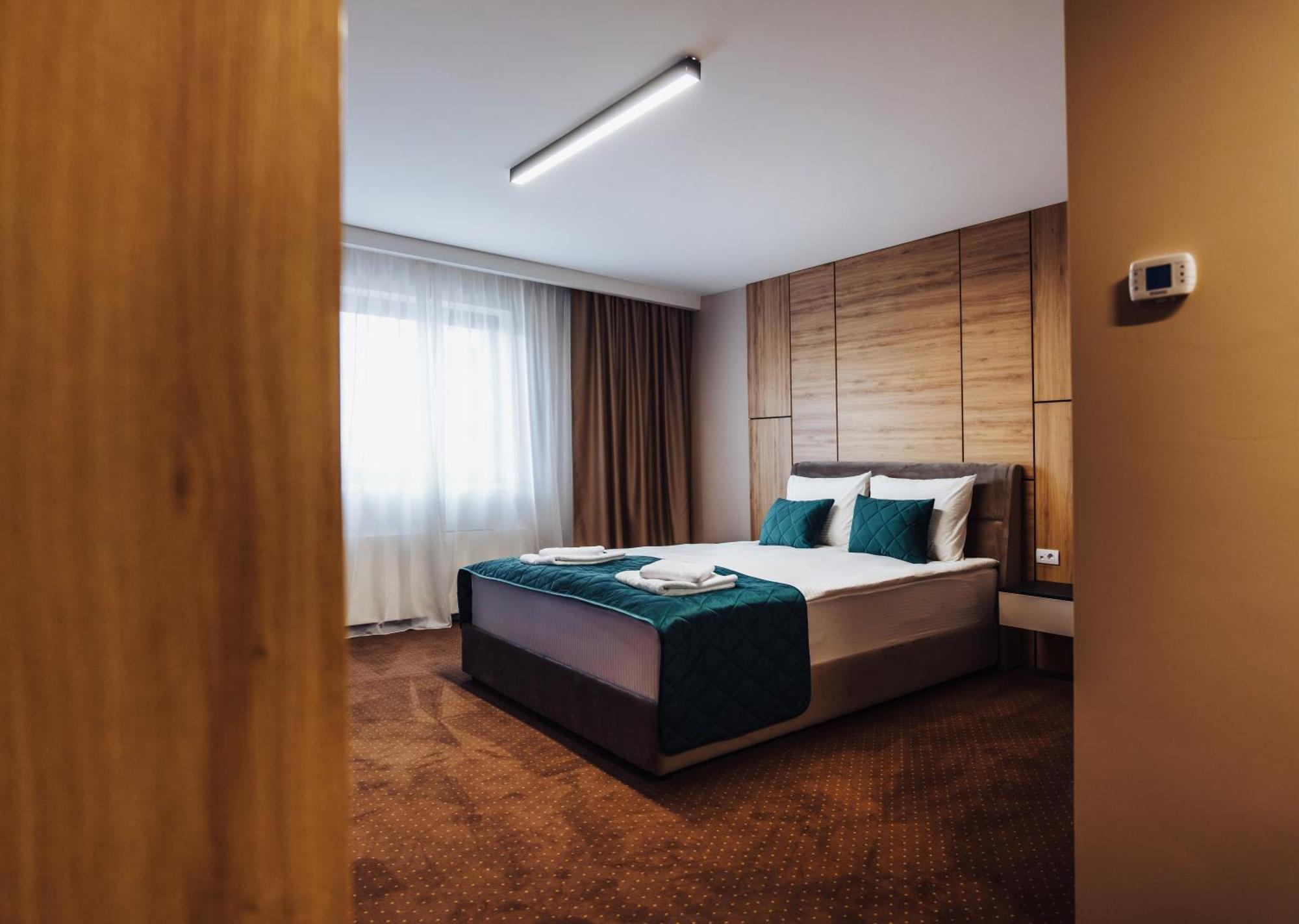 Hotel Brcko Gas Sarajevo Lukavica Eksteriør bilde